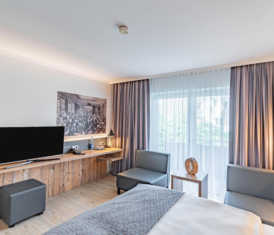 Parkhotel Sonnenberg Eltville am Rhein Екстериор снимка