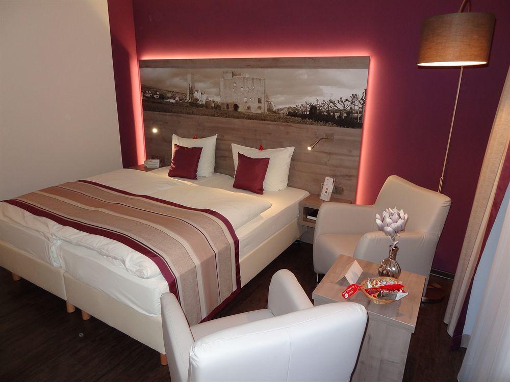 Parkhotel Sonnenberg Eltville am Rhein Екстериор снимка